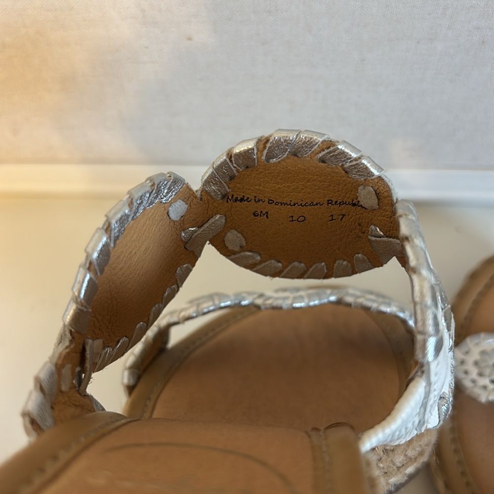 Jack Rodgers Espadrille Wedge Sandal Silver and White Size 6 - Picture 7 of 7